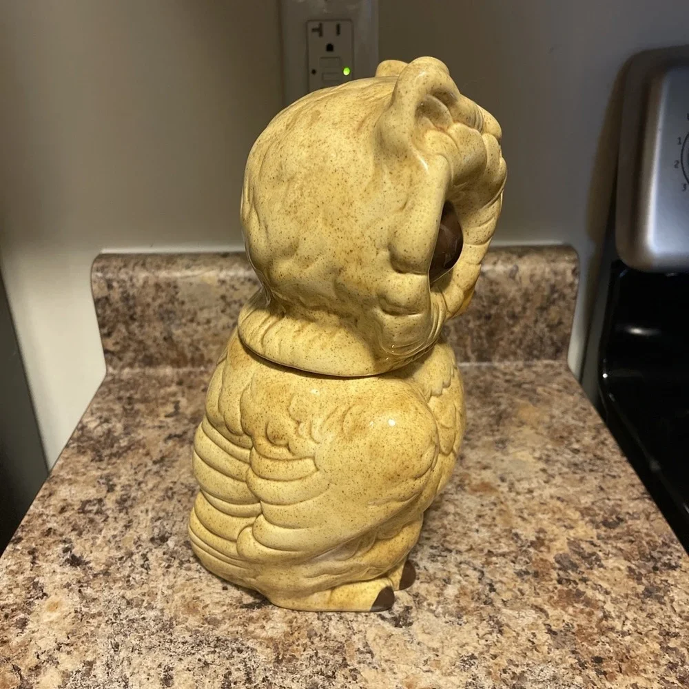 Shawnee Pottery Vtg Yellow Winking Owl 11.5